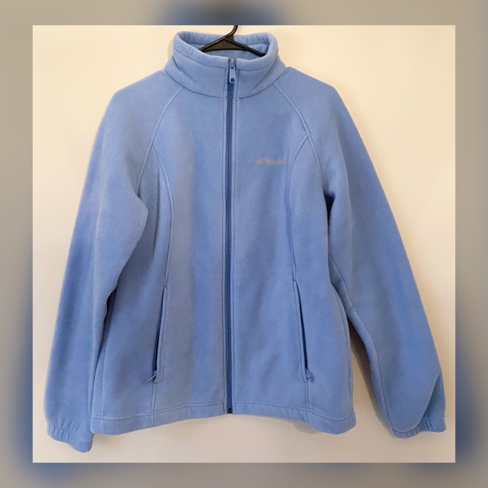 Columbia Blue Fleece Jacket - Women’s Large - Interior & Exterior Pockets